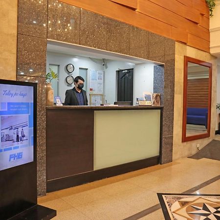 Fersal Hotel Malakas, Quezon City Bagian luar foto