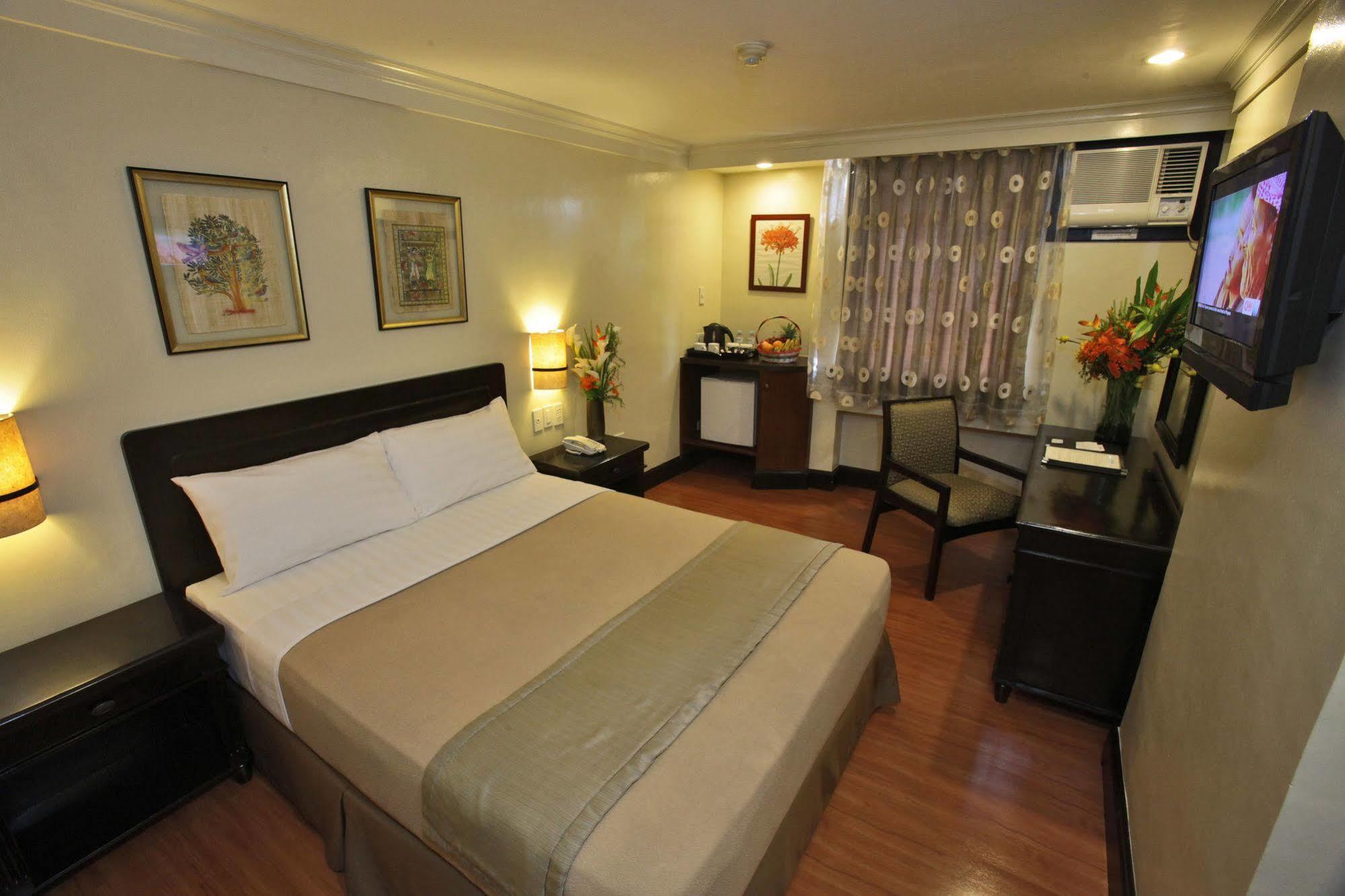 Fersal Hotel Malakas, Quezon City Bagian luar foto