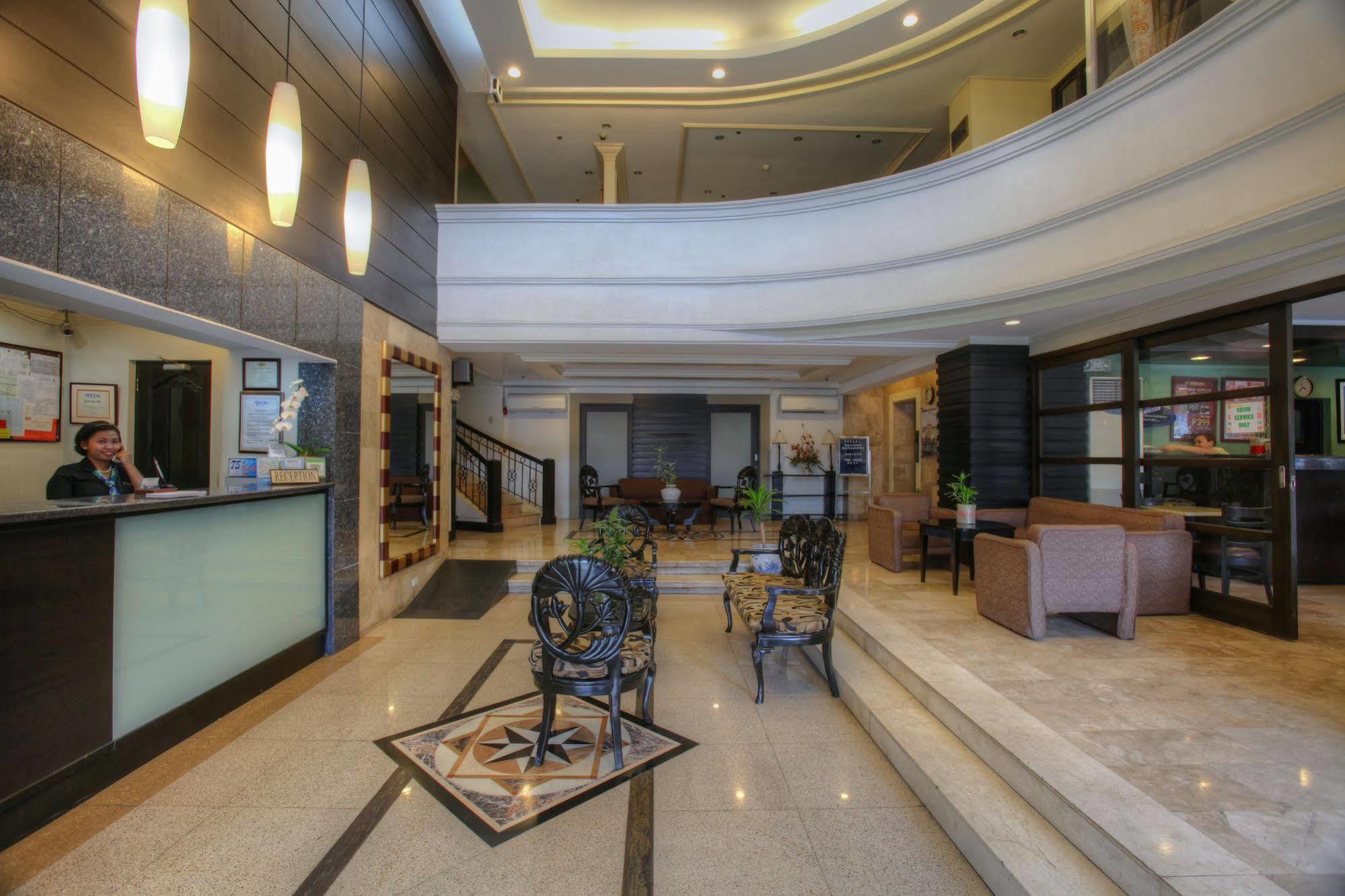 Fersal Hotel Malakas, Quezon City Bagian luar foto